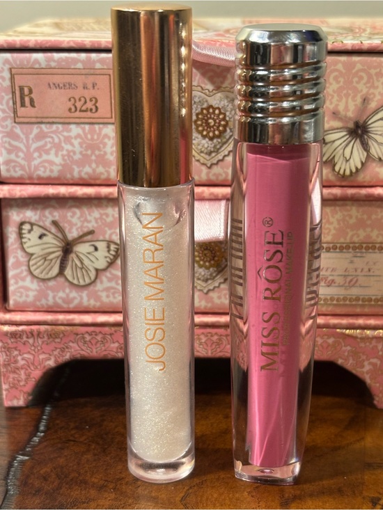 JOSIE MARAN Other - JOSIE MARAN Lip Gloss in Moondance & Miss Rose Lip Gloss Deep Plum Pink (60)